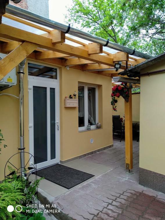 אגר Oazis Apartman מראה חיצוני תמונה